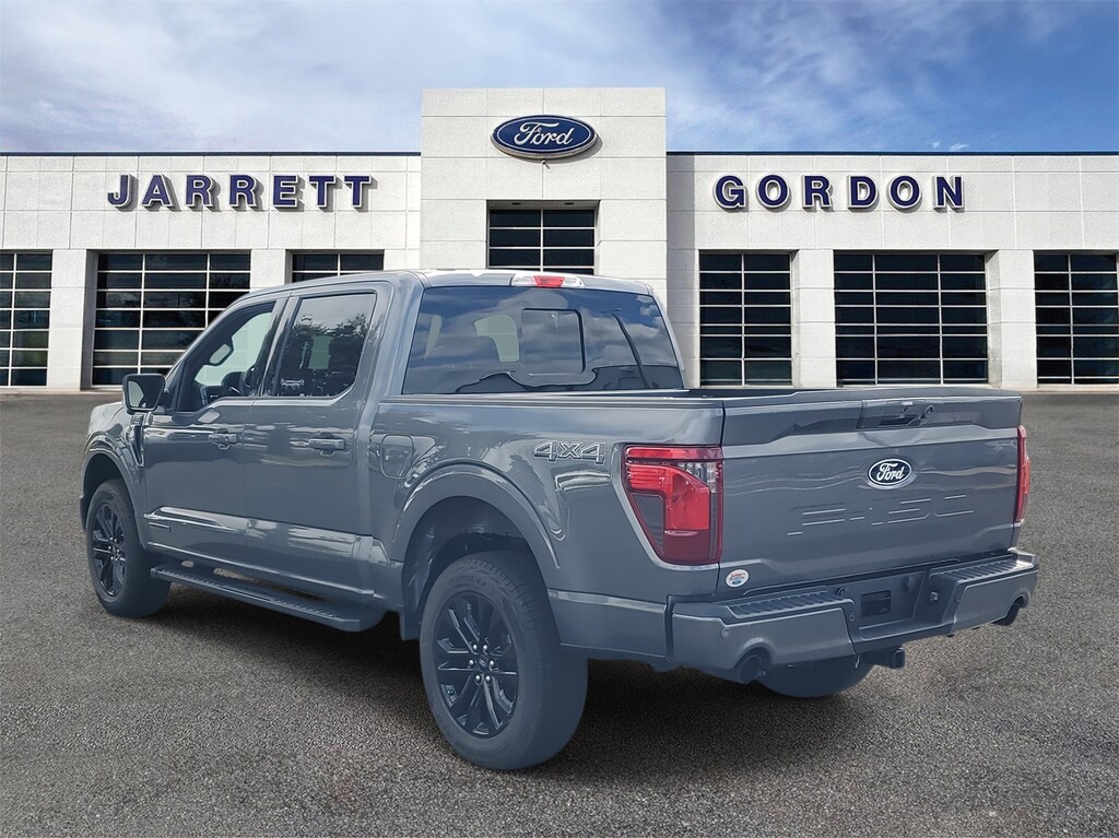 New 2025 Ford F-150 XLT TRUCK