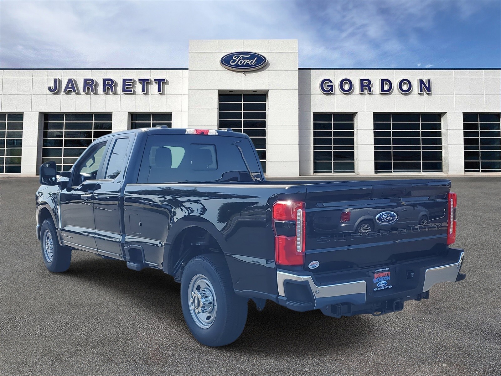 2025 Ford F-250 XL photo 3