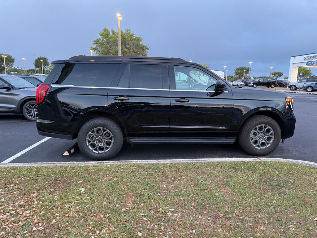 Used 2025 Ford Expedition Active SUV