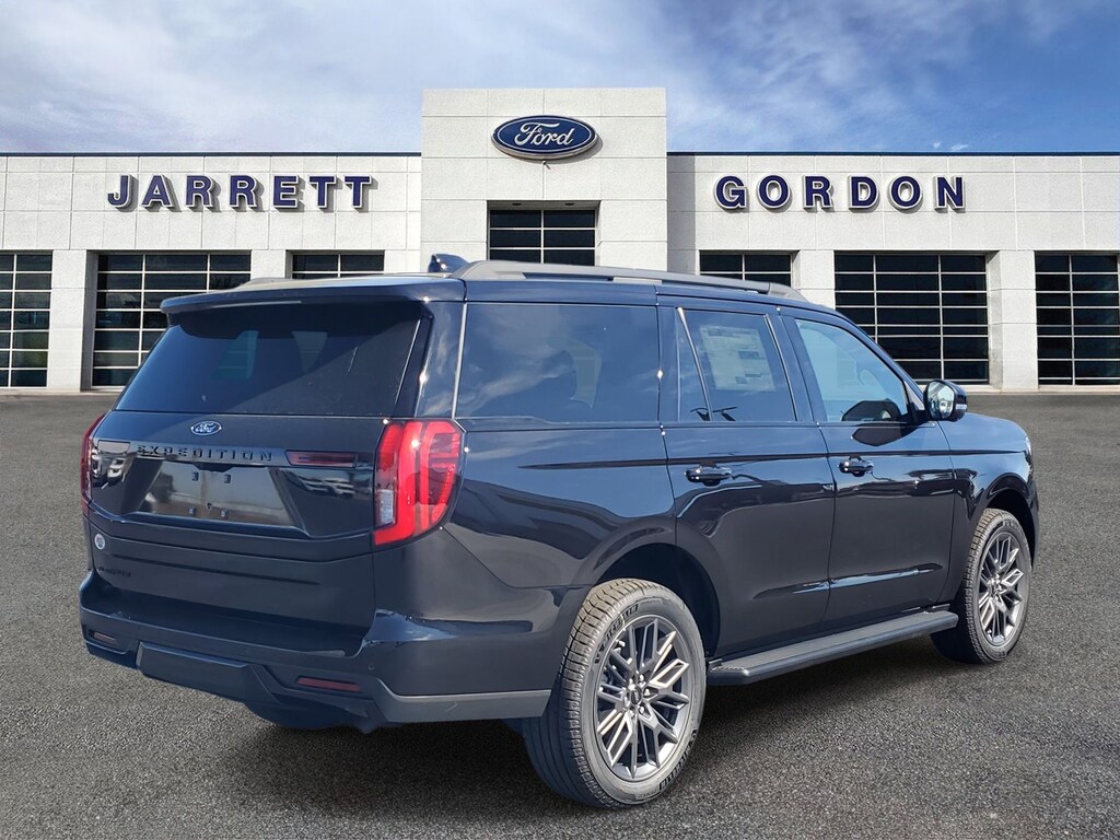 New 2026 Ford Expedition Platinum SUV