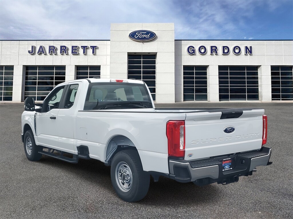 New 2026 Ford F-250  TRUCK