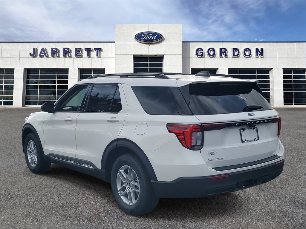 New 2025 Ford Explorer Active SUV
