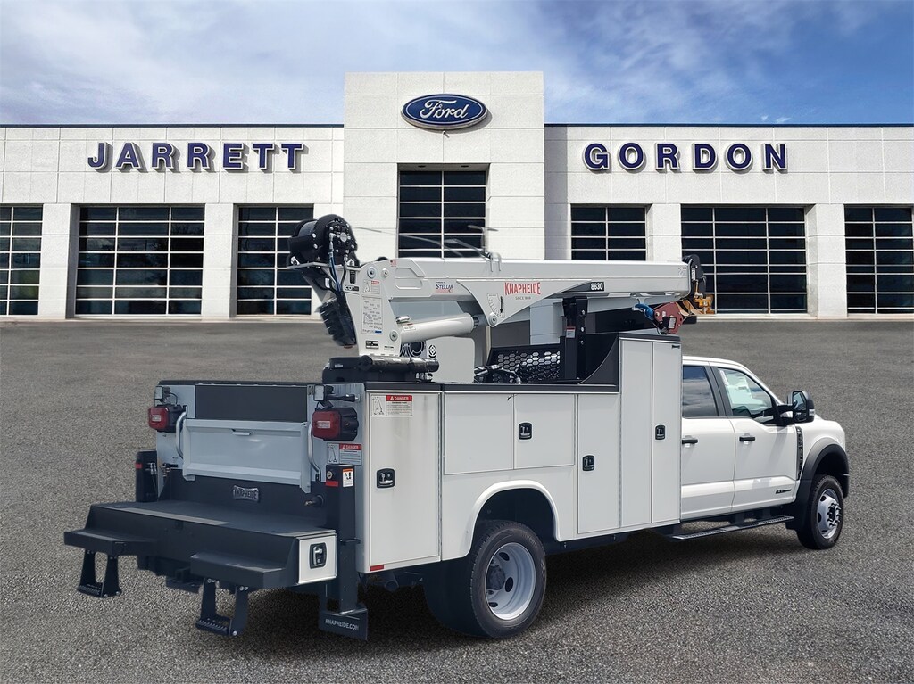 New 2025 Ford F-550 Chassis  TRUCK