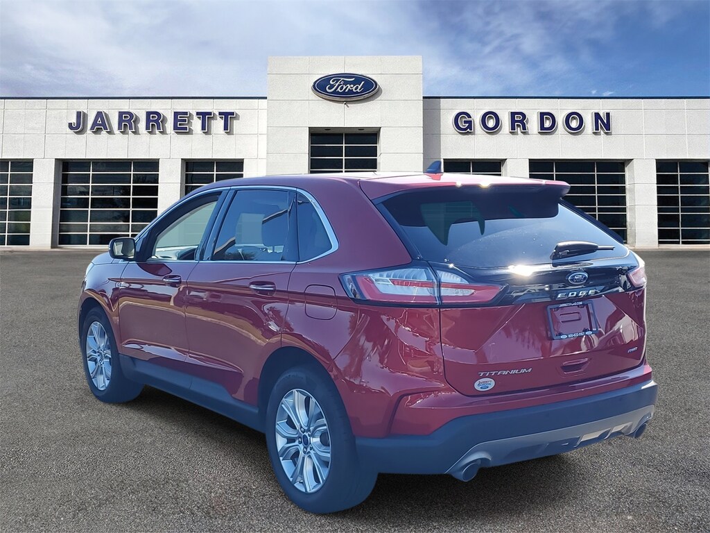 Certified 2022 Ford Edge Titanium SUV