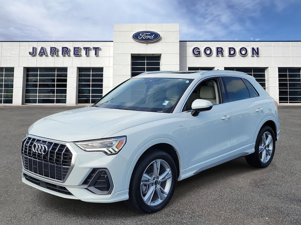Certified 2024 Audi Q3 45 S line Premium SUV