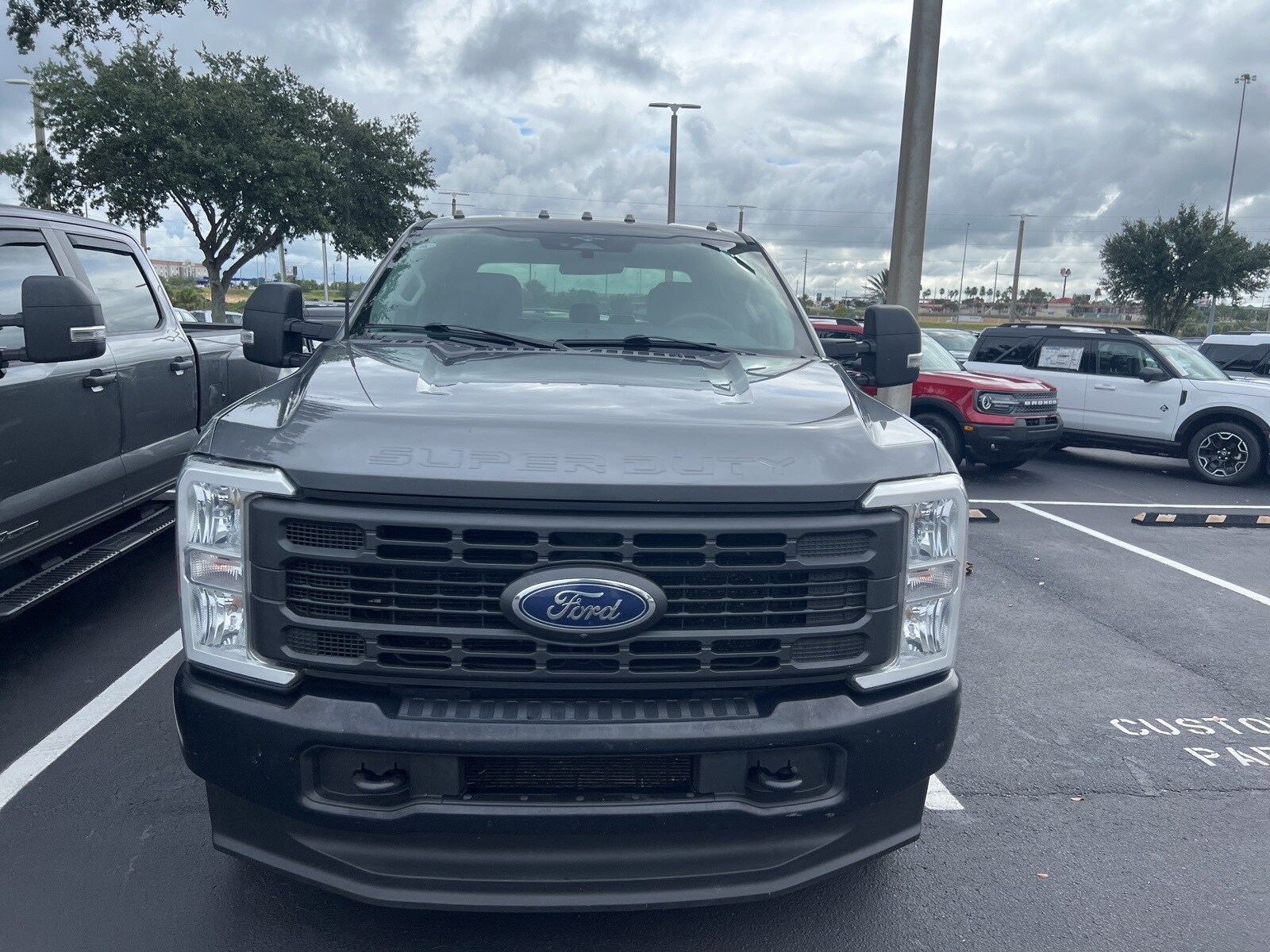 2023 Ford F-350 XL photo 2