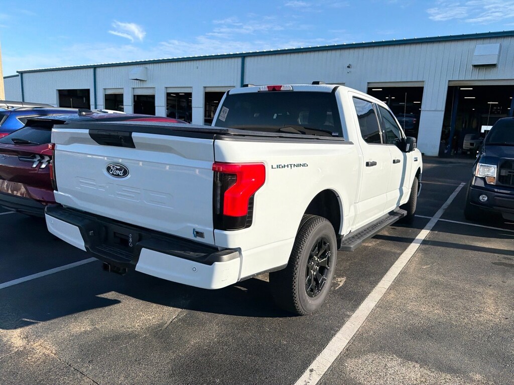 Used 2025 Ford F-150 Lightning XLT Truck SuperCrew Cab