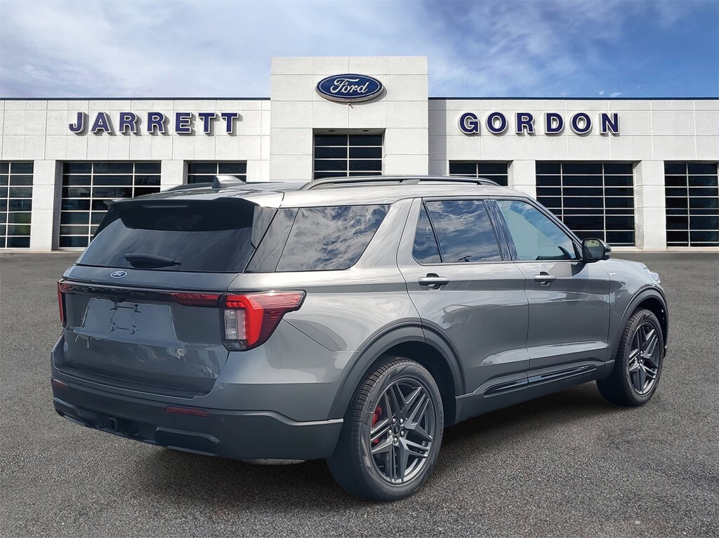 New 2025 Ford Explorer ST-Line SUV
