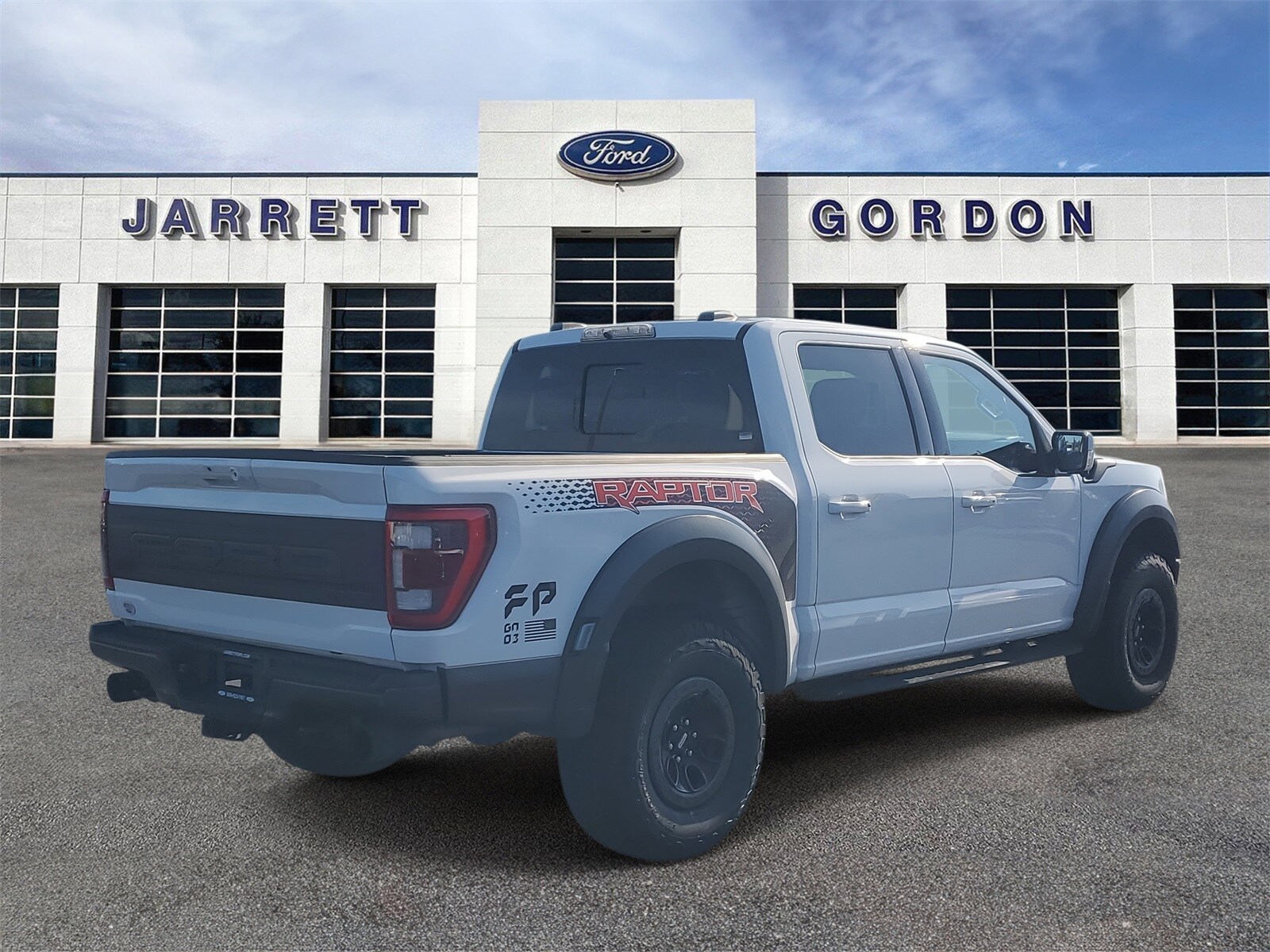 2023 Ford F-150 Raptor photo 3