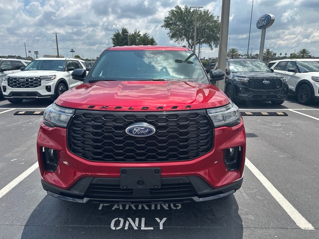 Used 2025 Ford Explorer ST-Line SUV