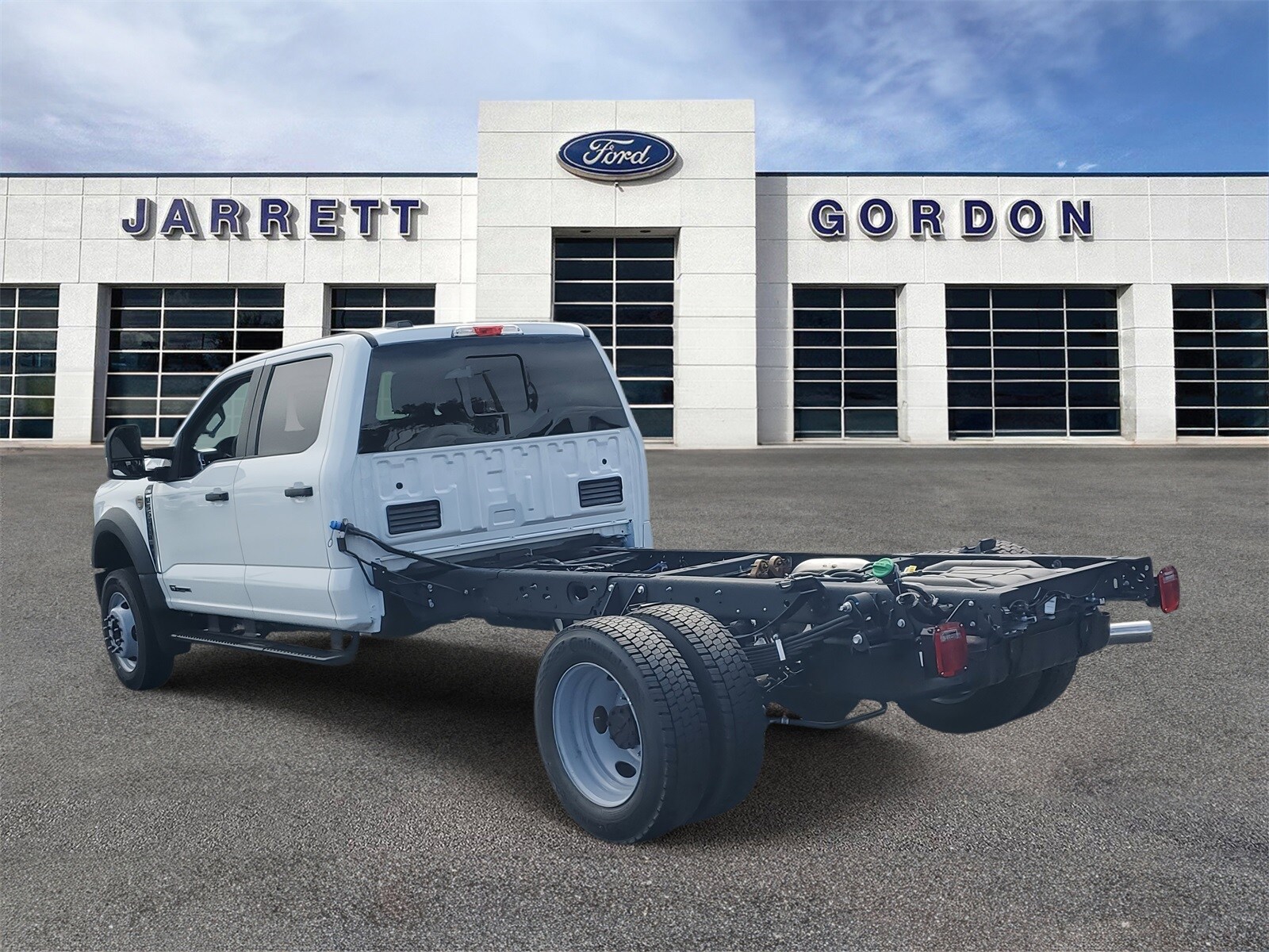 2026 Ford F-550 XL photo 3