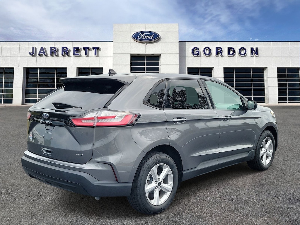 Certified 2024 Ford Edge SE SUV