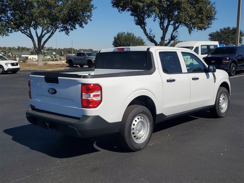 New 2026 Ford Maverick XL TRUCK