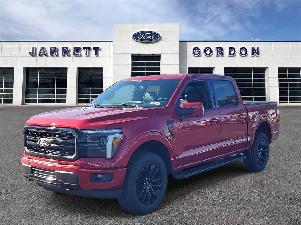 New 2025 Ford F-150 Lariat TRUCK