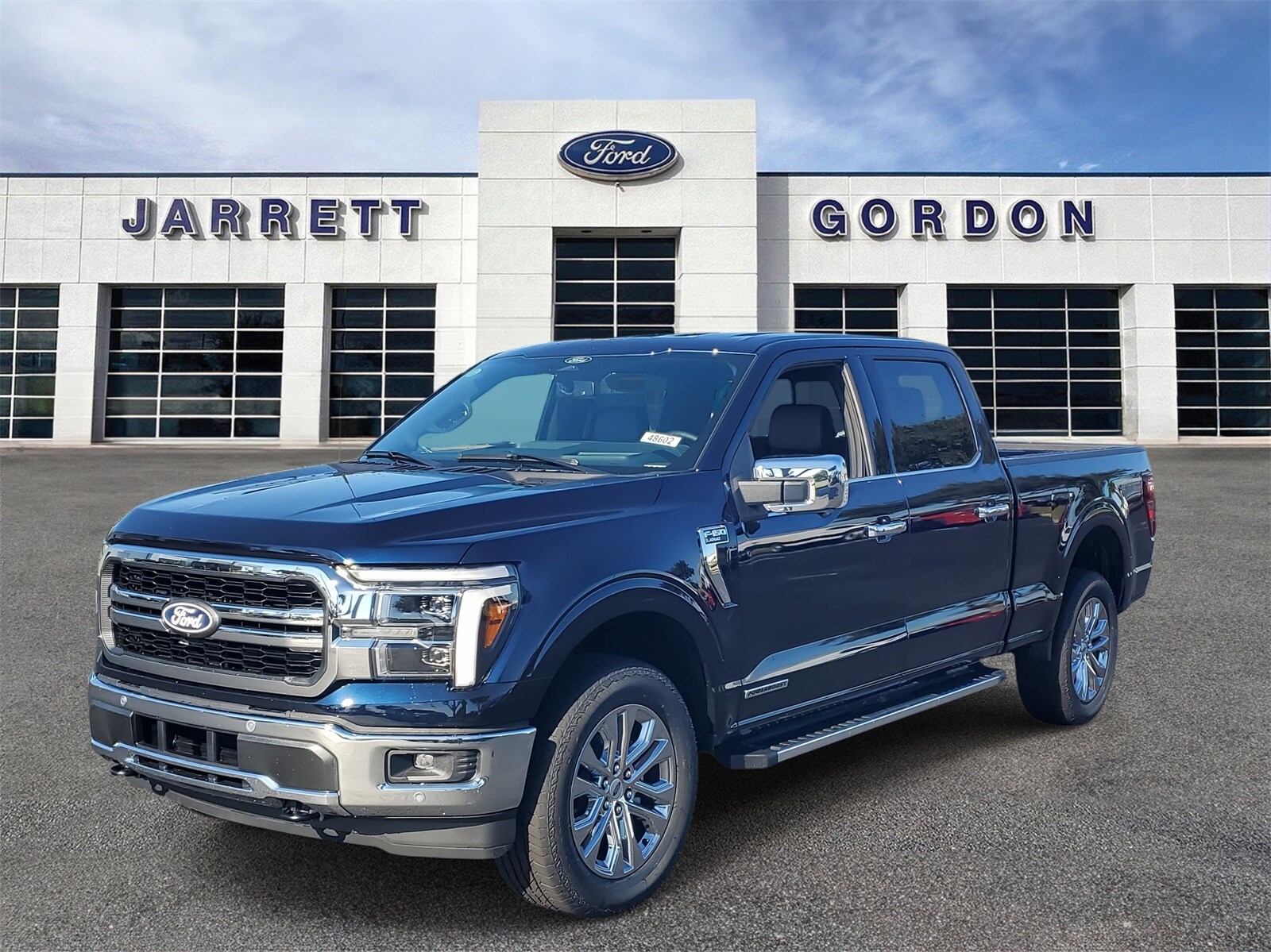 2025 Ford F-150 Lariat photo 2