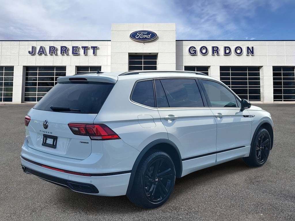 Certified 2024 Volkswagen Tiguan 2.0T SE R-Line Black SUV