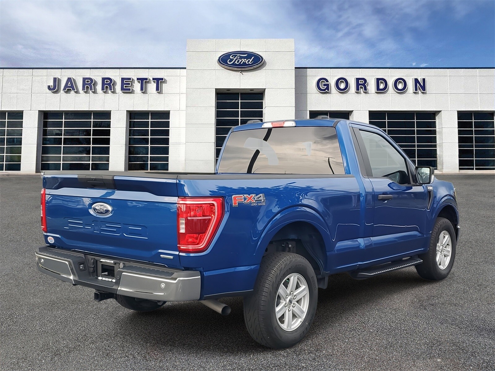 2023 Ford F-150 XL photo 3
