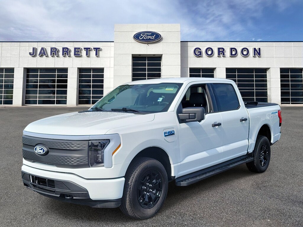Certified 2025 Ford F-150 Lightning XLT Truck SuperCrew Cab