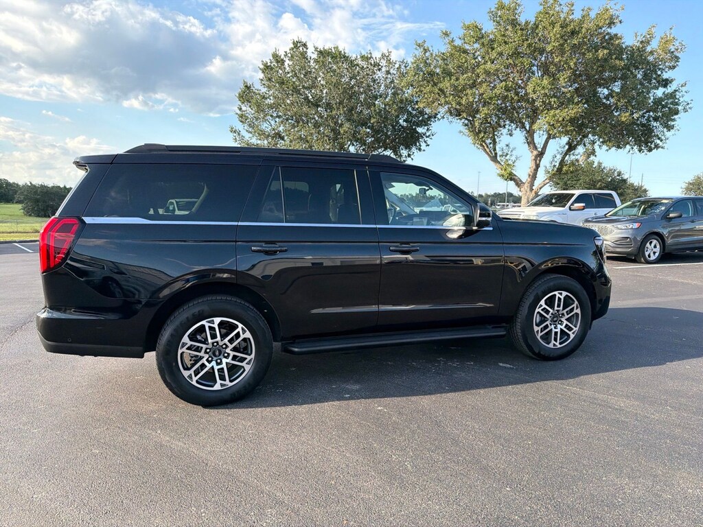 Used 2025 Ford Expedition Active SUV