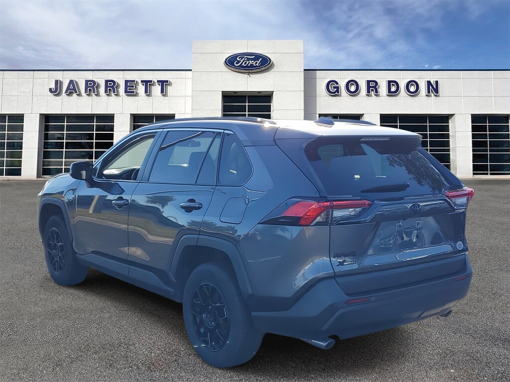 Used 2024 Toyota RAV4 XLE SUV