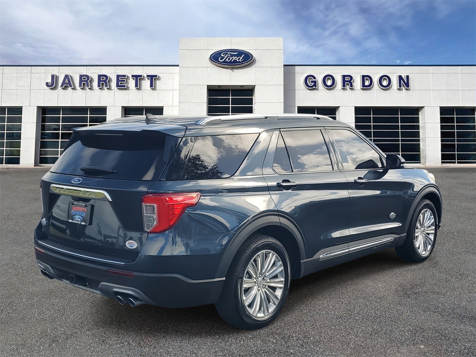 2023 Ford Explorer King Ranch photo 4