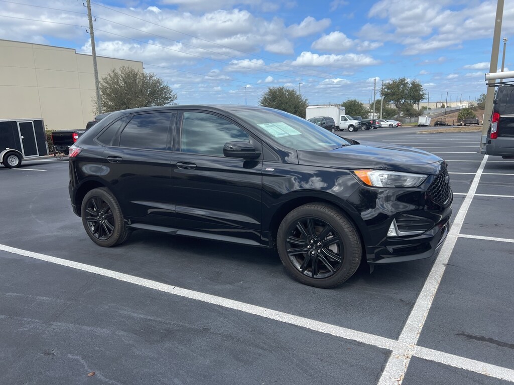 Used 2024 Ford Edge SUV