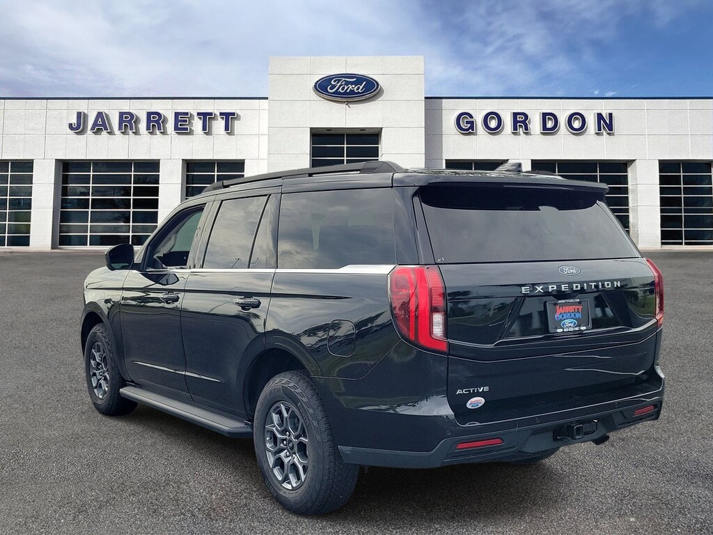 Certified 2025 Ford Expedition Active SUV
