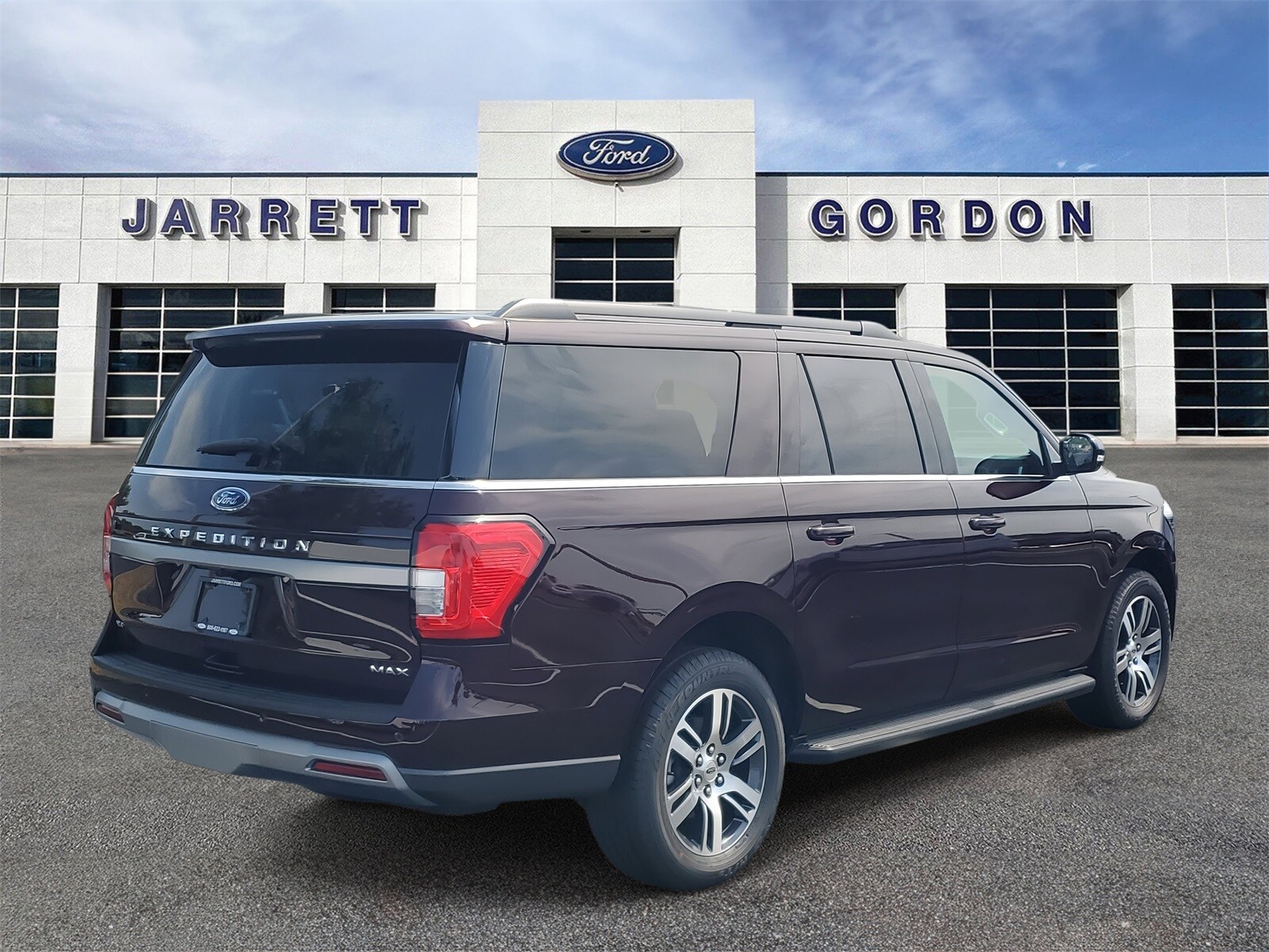 2024 Ford Expedition MAX XLT photo 4