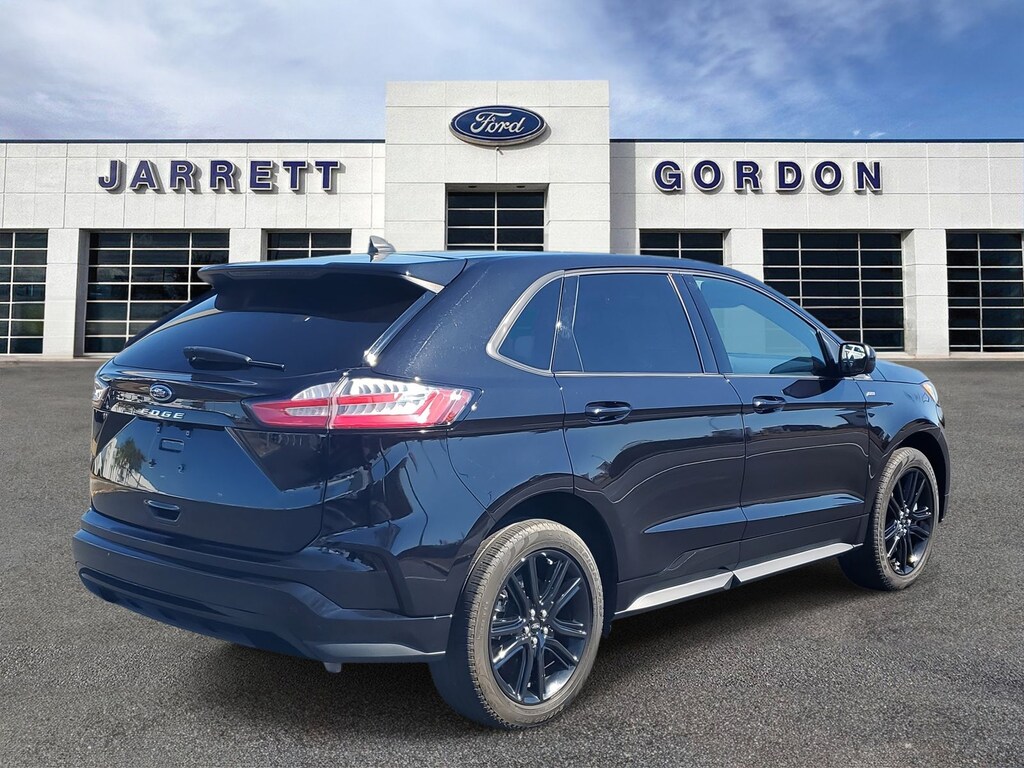 Certified 2024 Ford Edge SUV