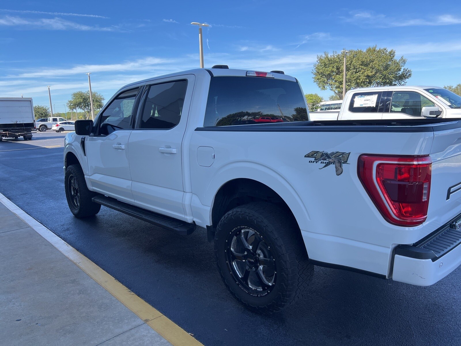 2022 Ford F-150 XLT photo 3