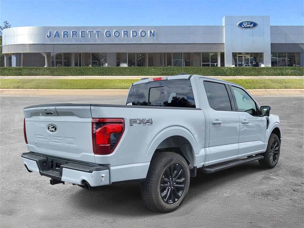 New 2025 Ford F-150 XLT Truck SuperCrew Cab