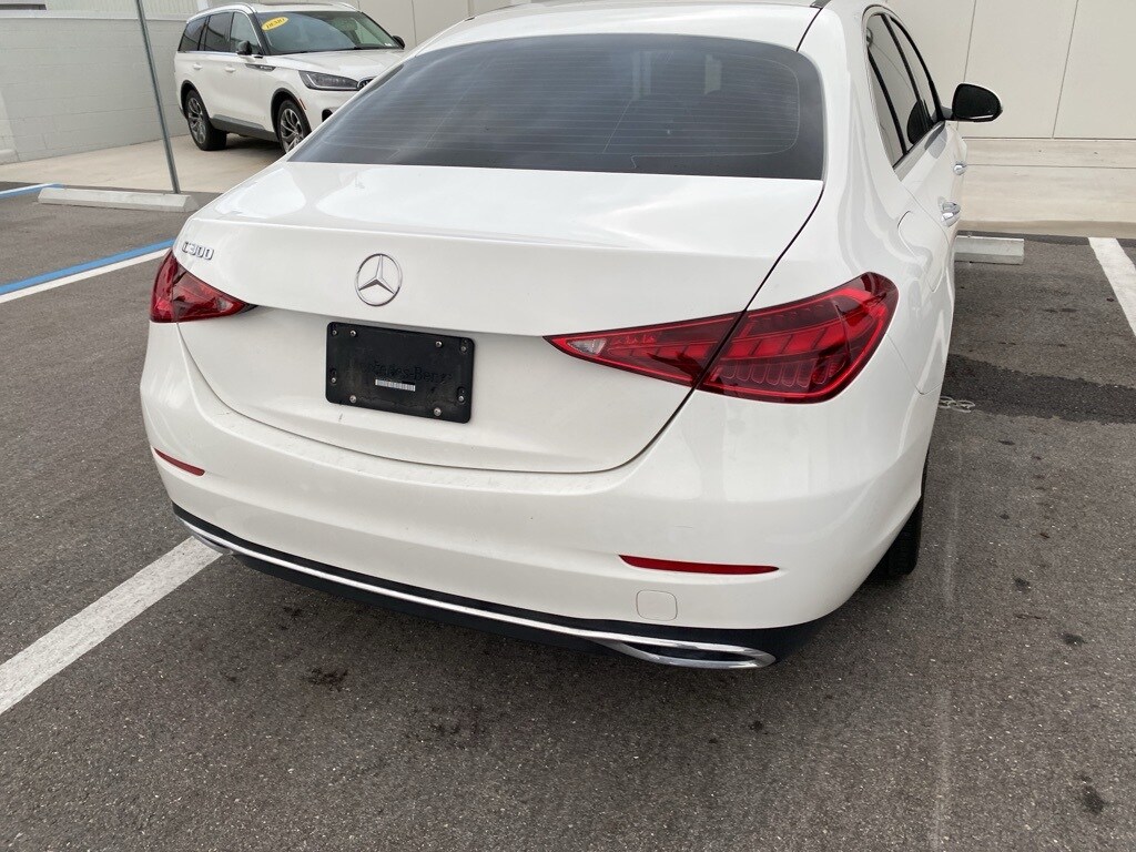 2022 Mercedes Benz C 300 photo 4