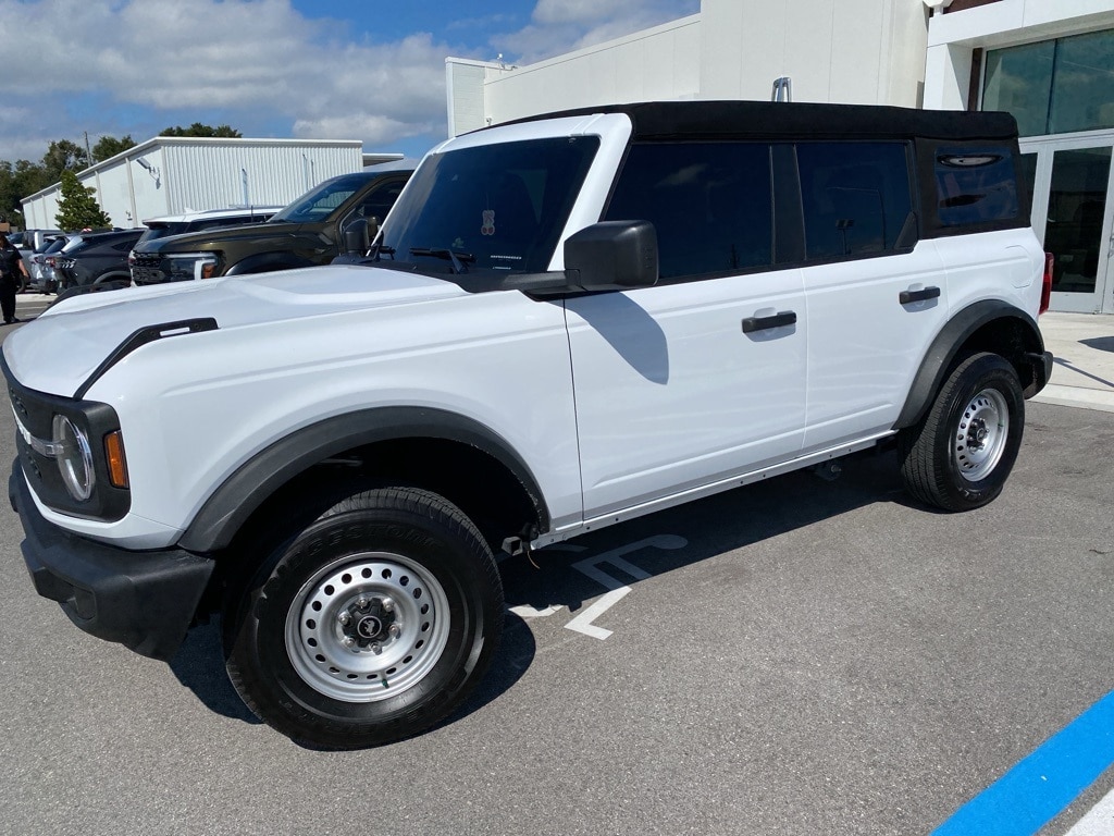 Used 2025 Ford Bronco Base SUV