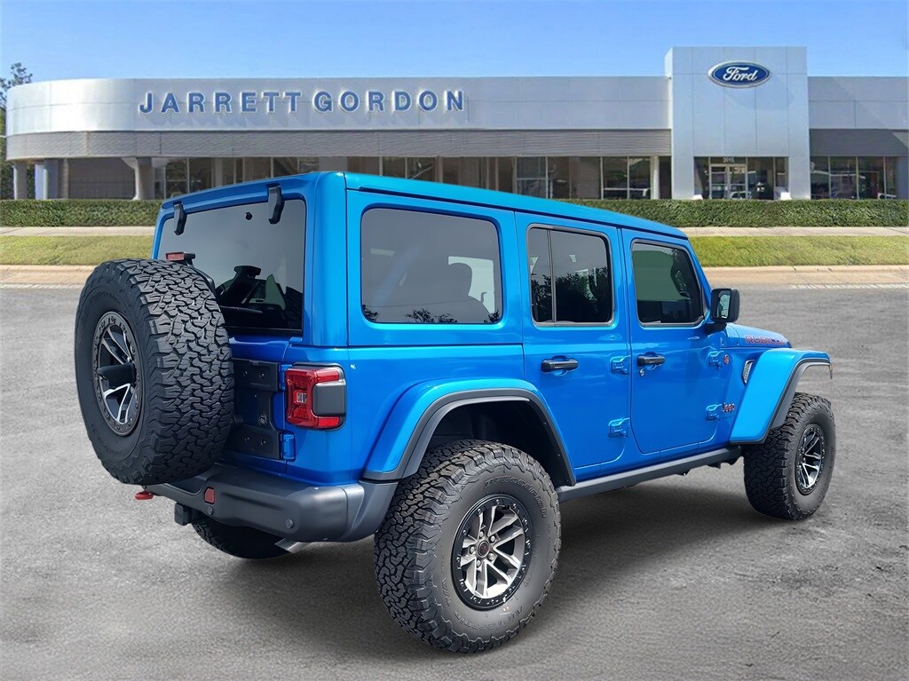 2024 Jeep Wrangler Rubicon X photo 3