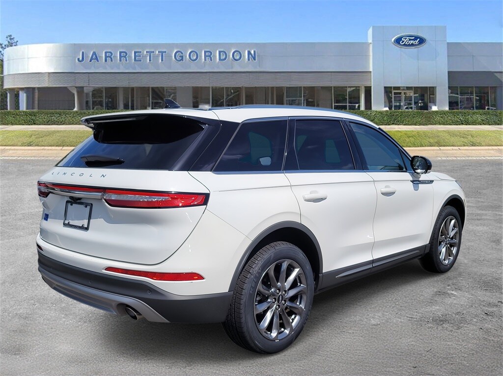 2021 Lincoln Corsair Standard photo 3
