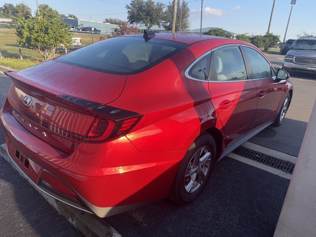 Used 2022 Hyundai Sonata SE Sedan