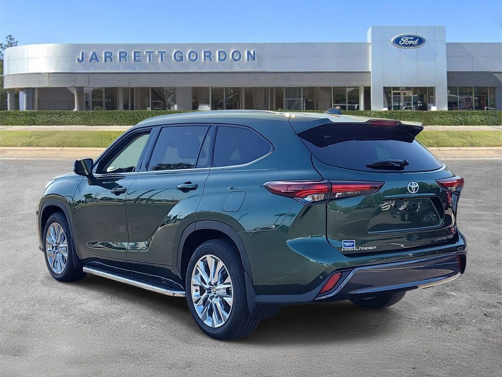 Certified 2024 Toyota Highlander Limited SUV