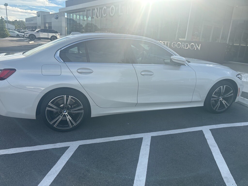 2023 Bmw 330i xDrive photo 4