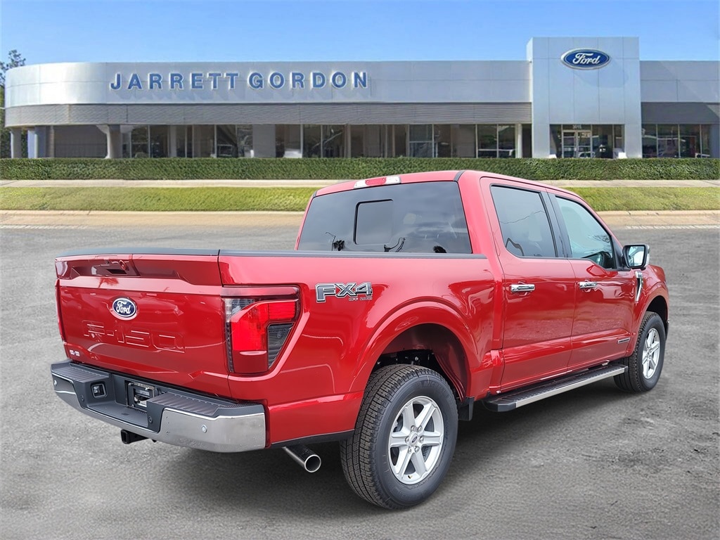 New 2025 Ford F-150 XLT Truck SuperCrew Cab