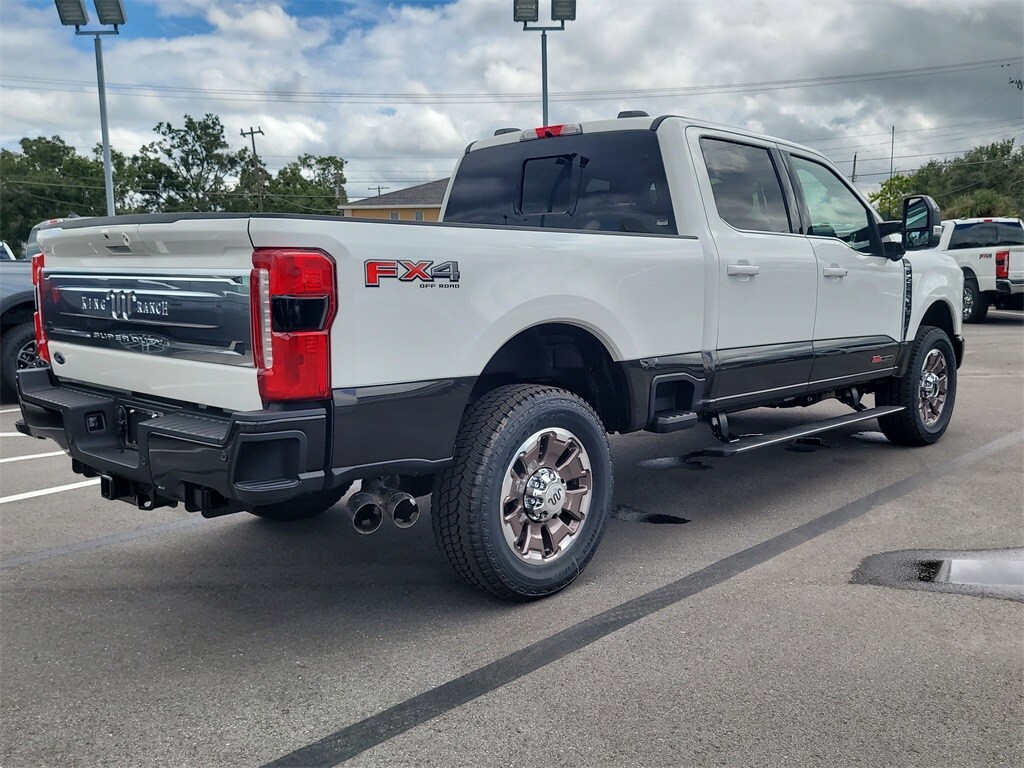 New 2025 Ford F-250 King Ranch Truck Crew Cab