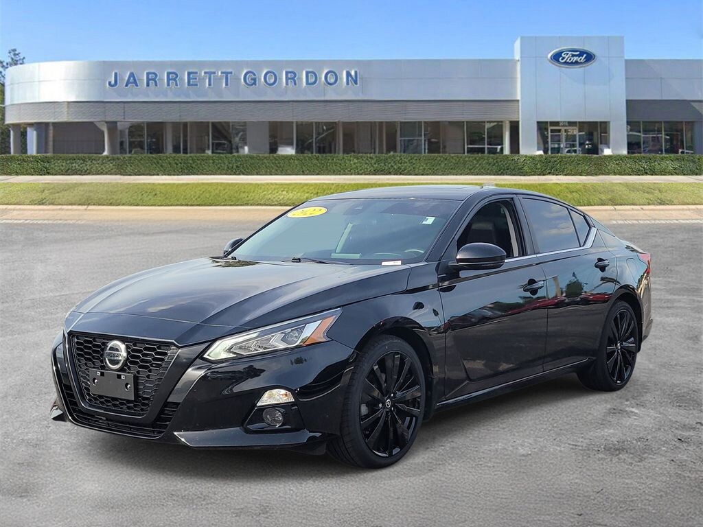 Certified 2022 Nissan Altima 2.5 SR Sedan