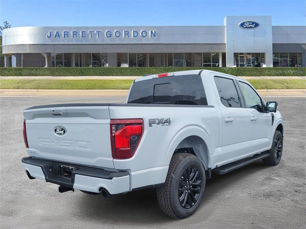 New 2025 Ford F-150 XLT Truck SuperCrew Cab