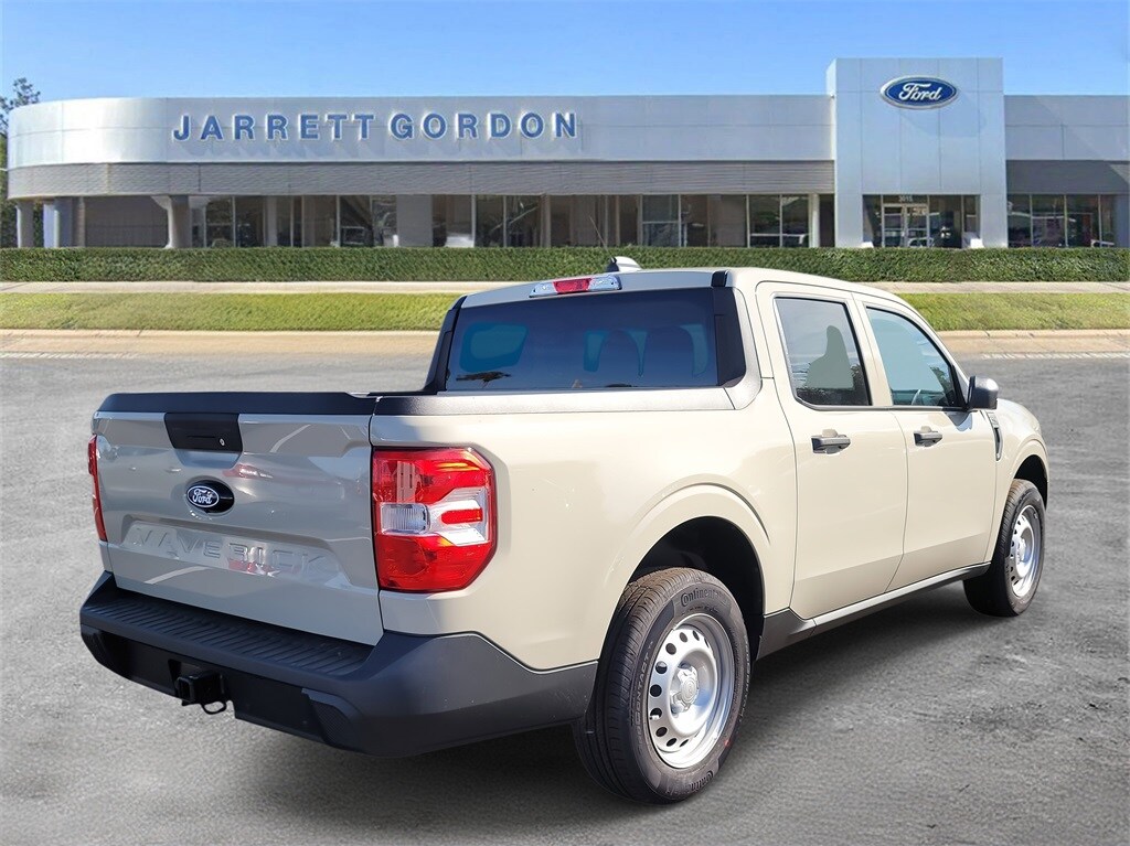 New 2025 Ford Maverick XL Truck SuperCrew
