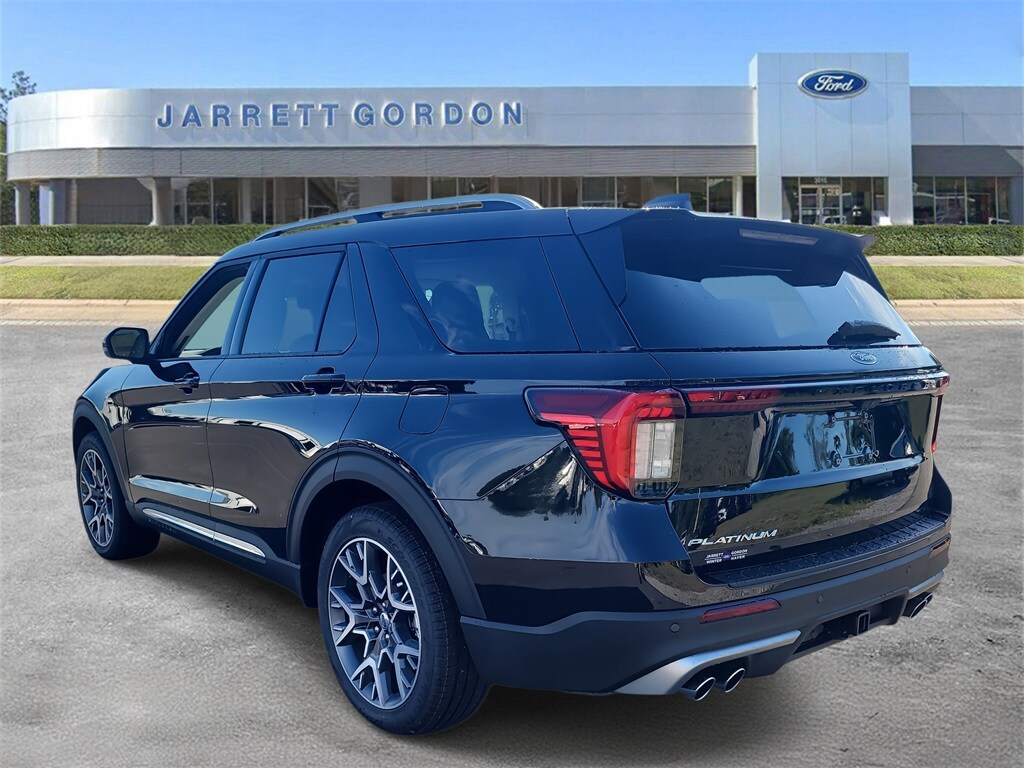 2025 Ford Explorer Platinum photo 3