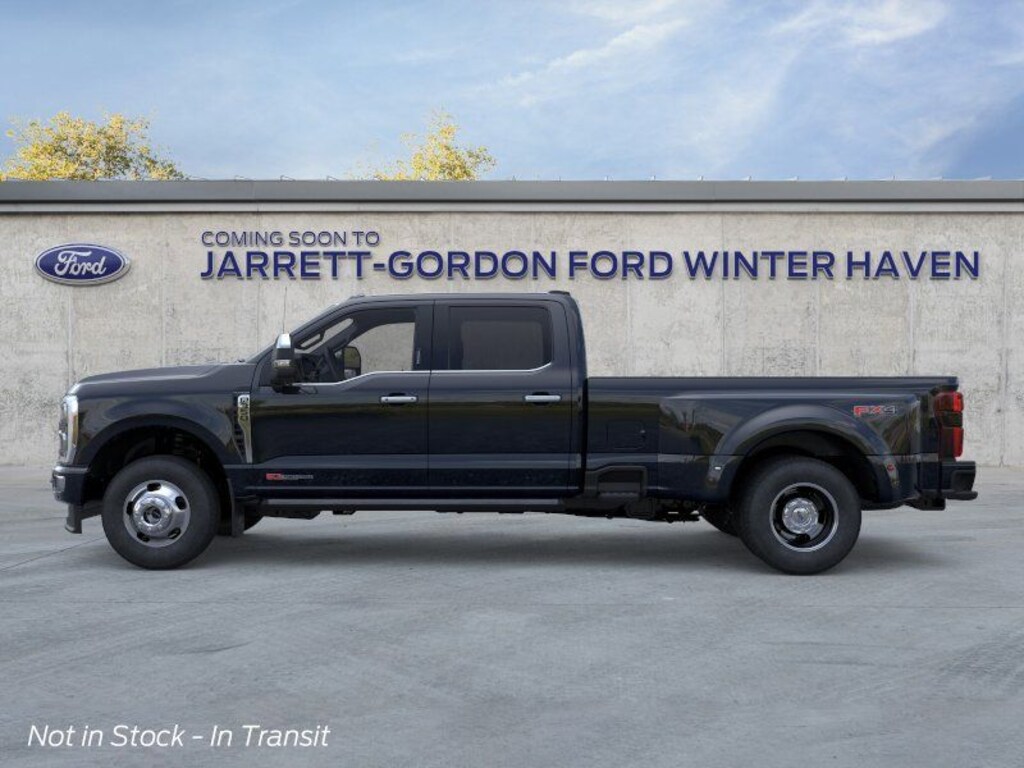 New 2026 Ford F-350 Platinum Truck Crew Cab