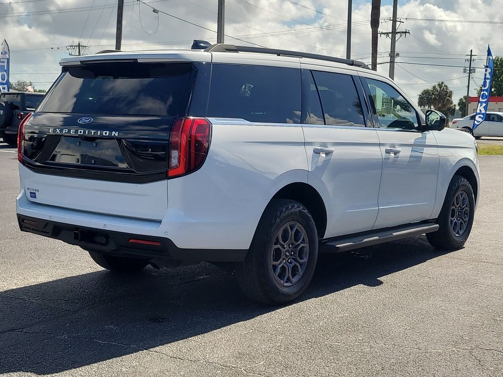 Used 2025 Ford Expedition Active SUV