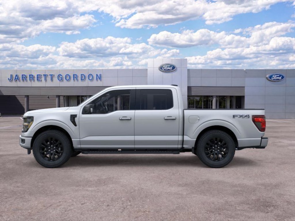 New 2026 Ford F-150 XLT Truck SuperCrew Cab