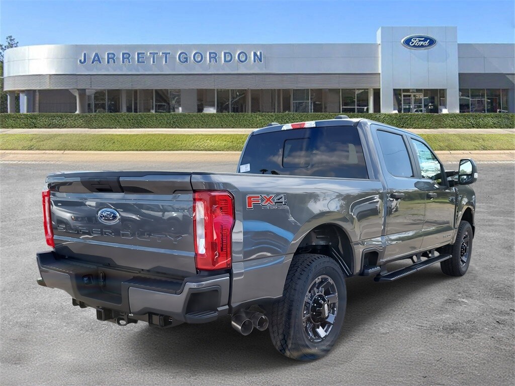 2026 Ford F-250 XL photo 4