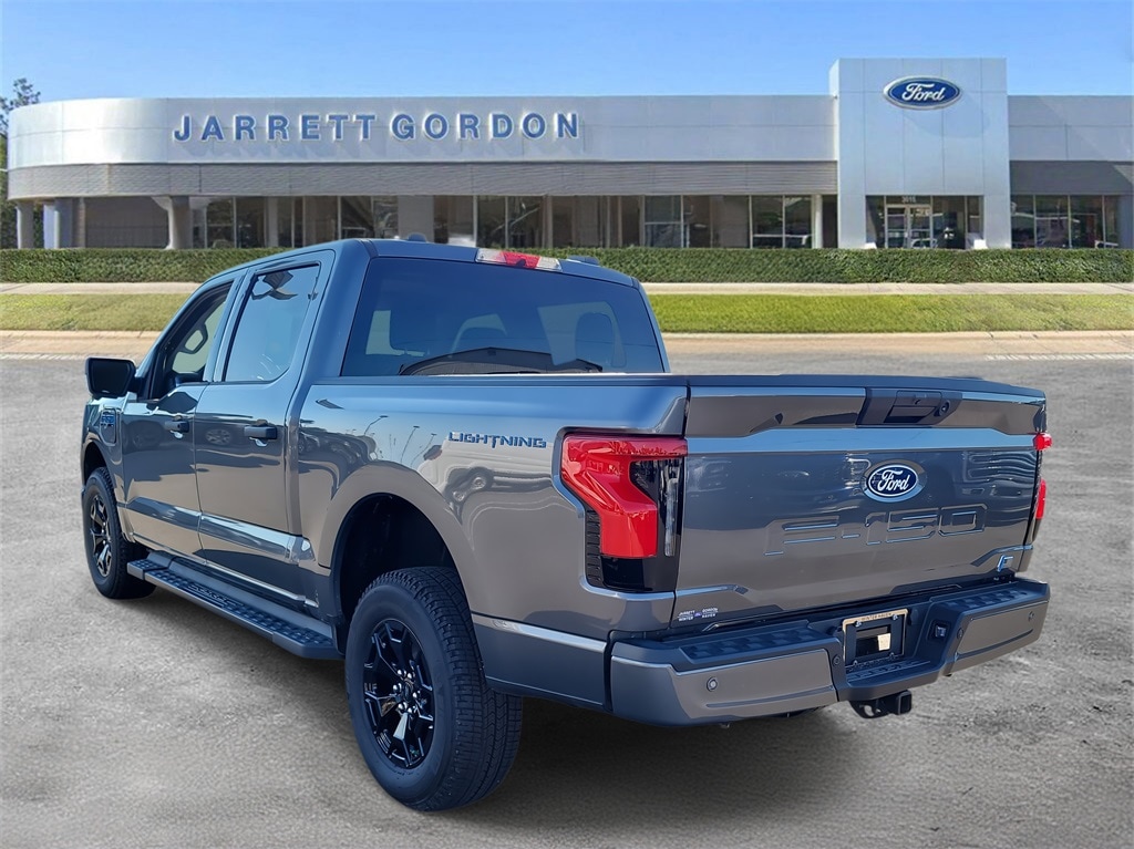 New 2025 Ford F-150 Lightning XLT TRUCK