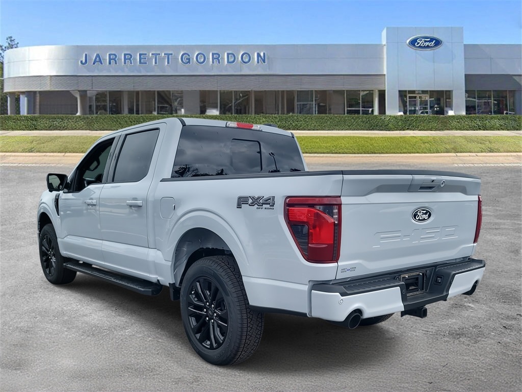 New 2025 Ford F-150 XLT Truck SuperCrew Cab